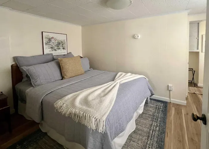 Catalina Island Cottage - Walk To Main St And Beach!